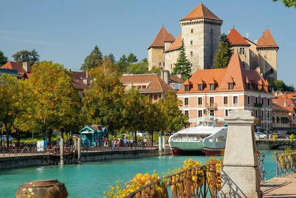 Appartement Tres Beau Studio Centre Ville, Au Calme Annecy