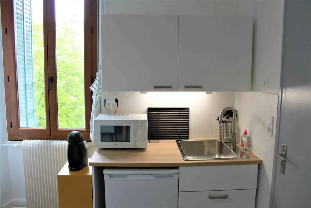 Tres Beau Studio Centre Ville, Au Calme Annecy Appartement